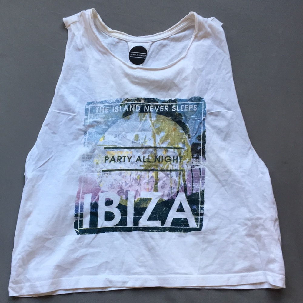 White graphic muscle tee